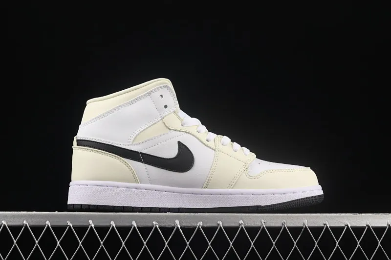 All categories Air Jordan Jordan series basketball shoes Air Jordan 1 Mid Air Jordan 1 Mid AJ1 Joe 1 white apricot milk coconut cream China basketball shoes BQ6472-121